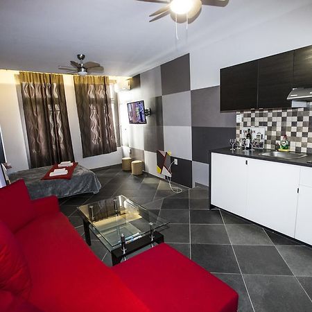 Apartamento Trendy Living In Monastiraki Atenas Exterior foto