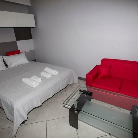 Apartamento Trendy Living In Monastiraki Atenas Exterior foto