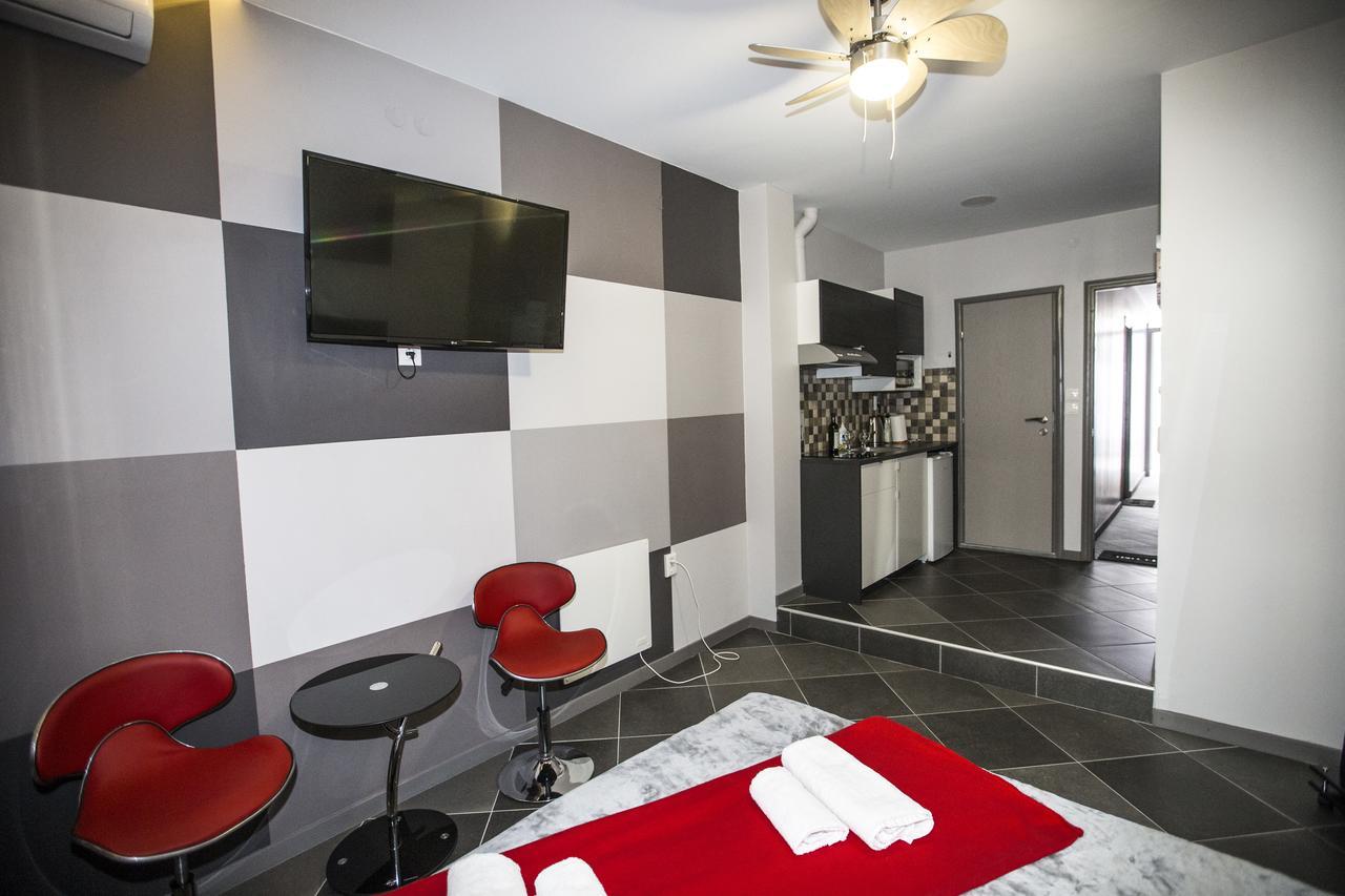 Apartamento Trendy Living In Monastiraki Atenas Exterior foto