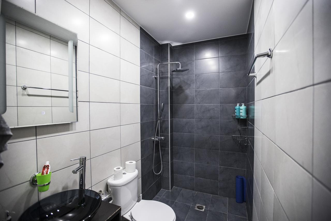 Apartamento Trendy Living In Monastiraki Atenas Exterior foto