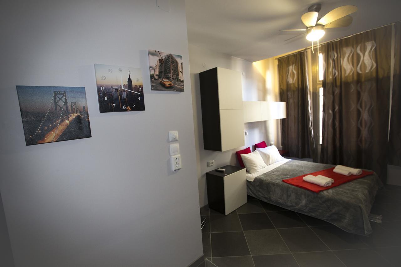 Apartamento Trendy Living In Monastiraki Atenas Exterior foto