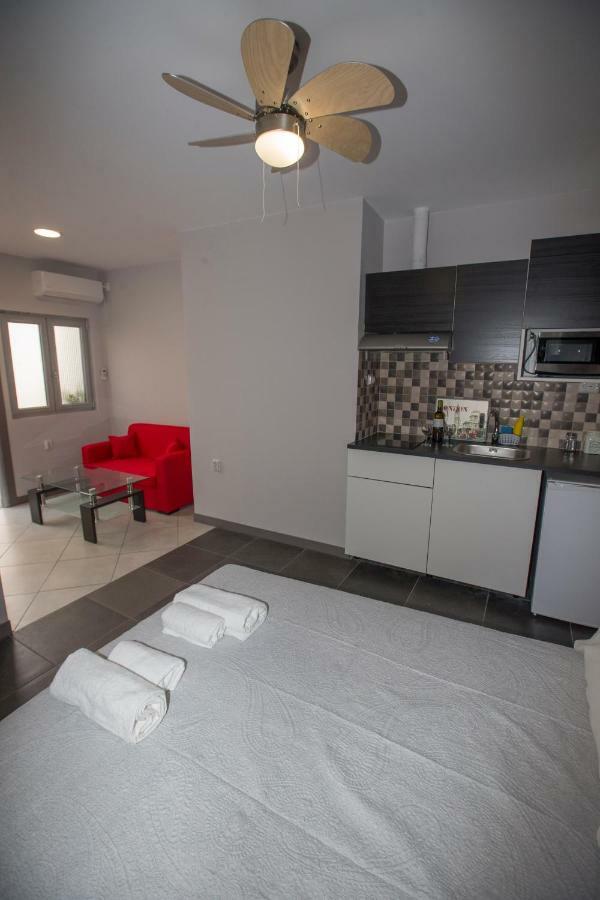 Apartamento Trendy Living In Monastiraki Atenas Exterior foto